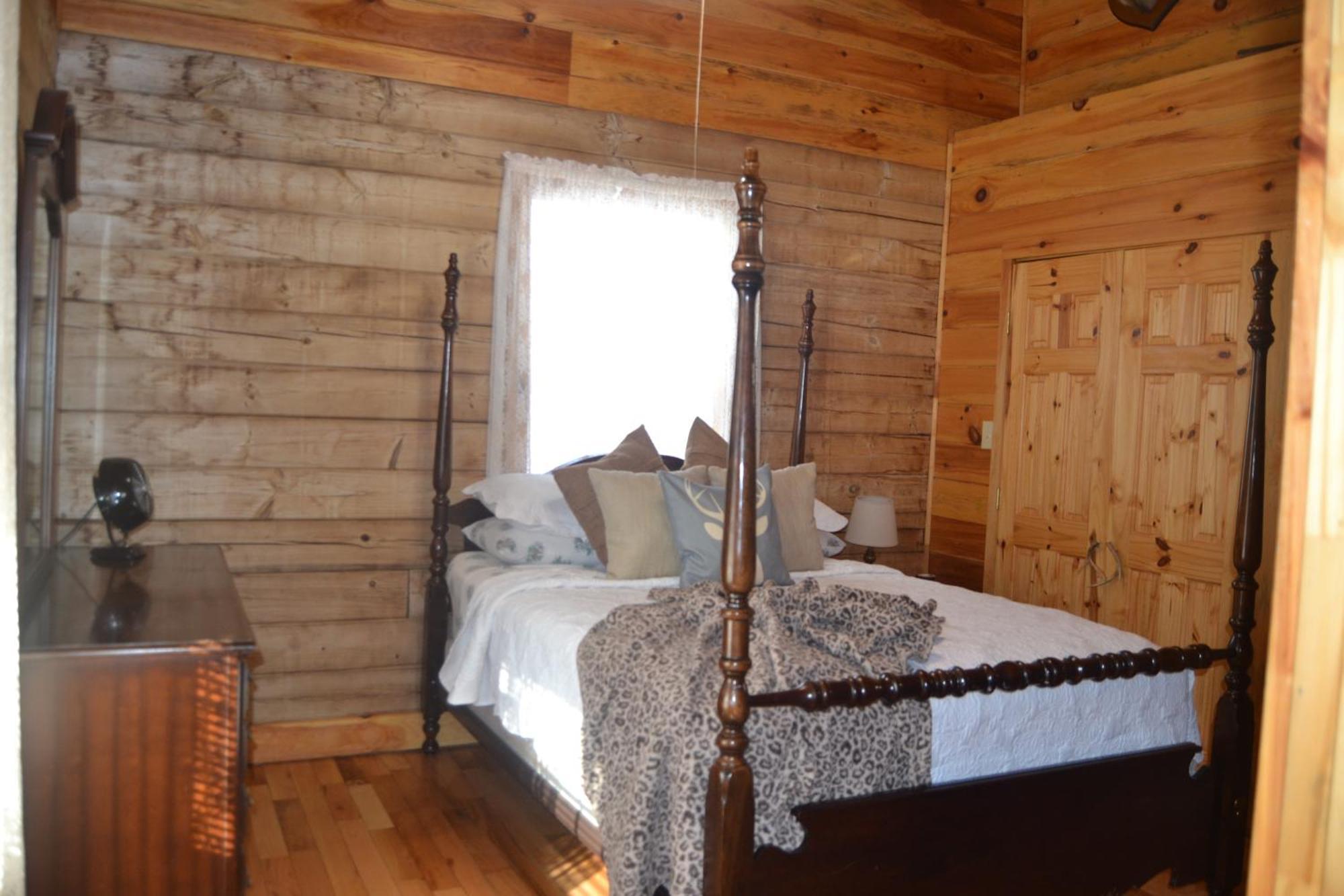 The Willow, Secluded And Cozy Country Cabin Ravenna Dış mekan fotoğraf